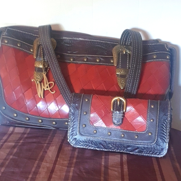 100% original - Picture 1 of 6